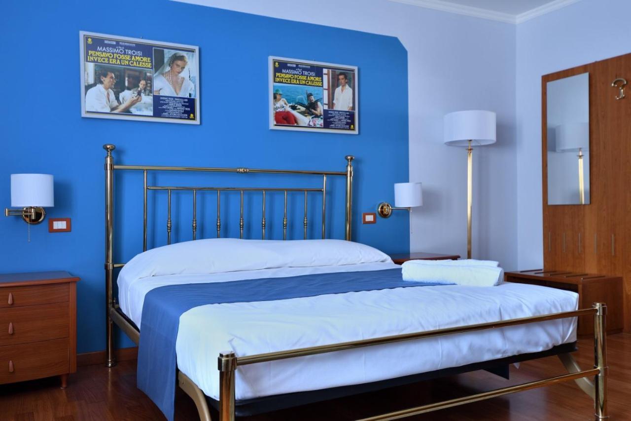 Bed and Breakfast Le Cinema Formia Exterior foto